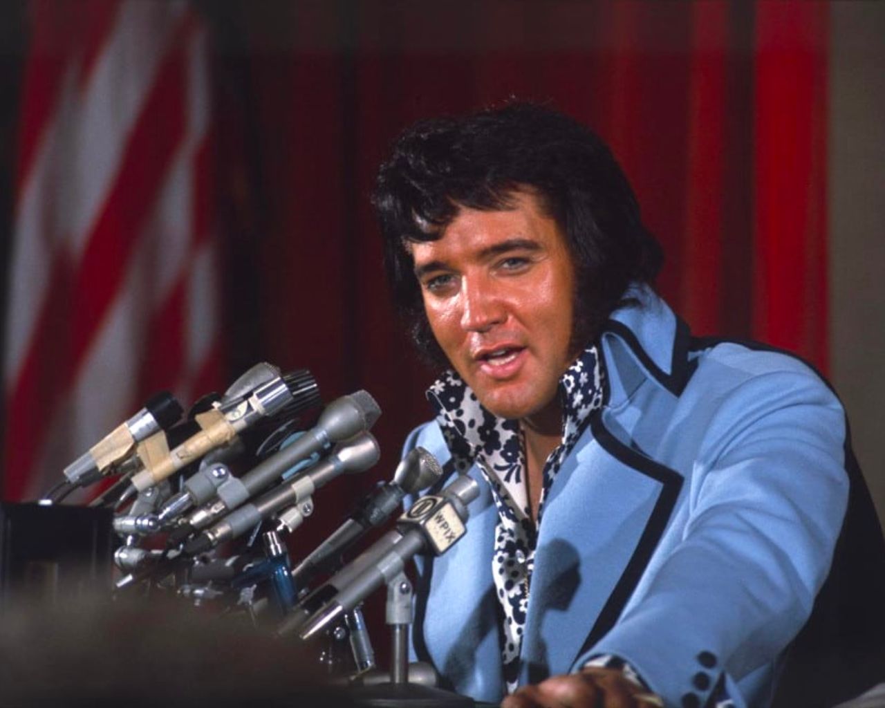 How Unchained Melody Became Elvis Presley’s Signature Song