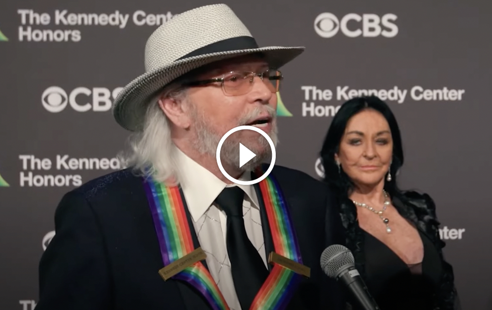 Barry Gibb Finally Confesses The Truth About His Wife