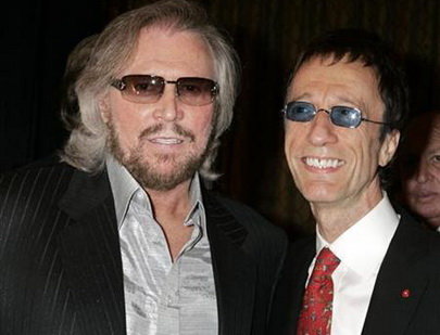 At the age of 78, Barry Gibb revealed that the tensions between him and Robin regarding the band’s musical direction in the 1970s almost caused the Bee Gees to split up.