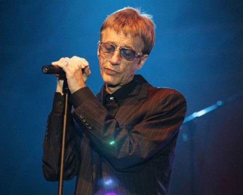 Robin Gibb’s Private Journal Entry From His Last Days Is Finally Shared
