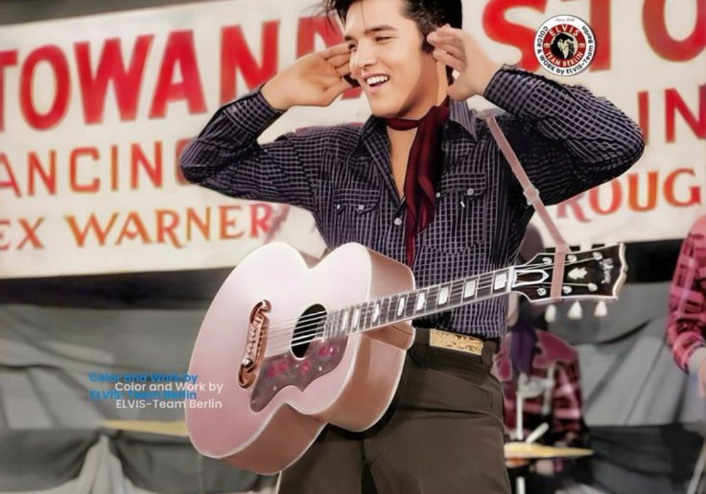 When Elvis Presley Returned to Tupelo, He Never Expected This: The Touching Reunion That Left the King in Tears