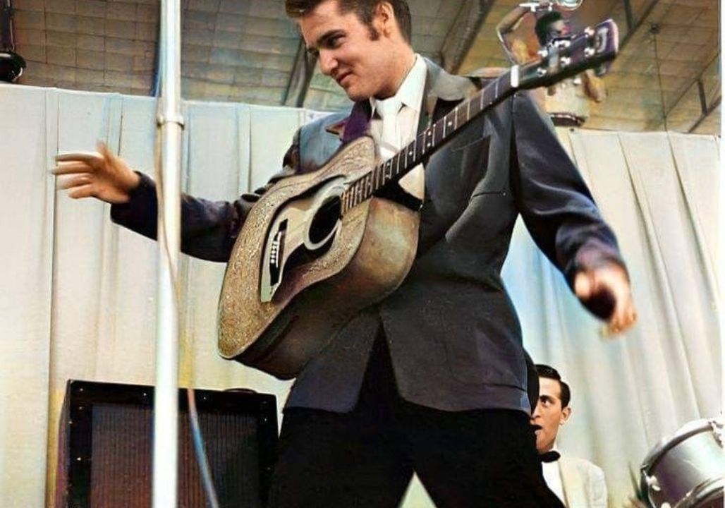 Elvis STOPPED entire concert for dying 7-year-old — what happened next left 18,000 in TEARS