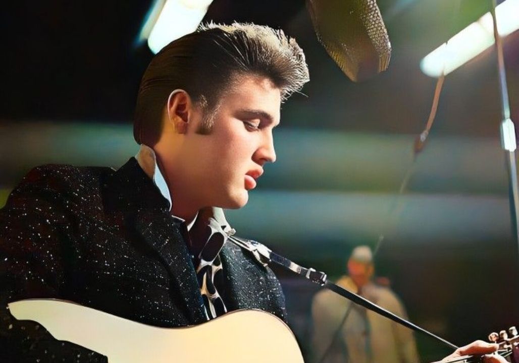 Remembering Elvis Presley, who left us 48 years ago, yet his influence still echoes through every corner of music history. His voice, style, and groundbreaking performances transformed the industry and inspired generations of artists. More than just a singer, Elvis became a cultural icon whose legacy continues to shape the sound and spirit of modern music, reminding the world of his timeless impact.