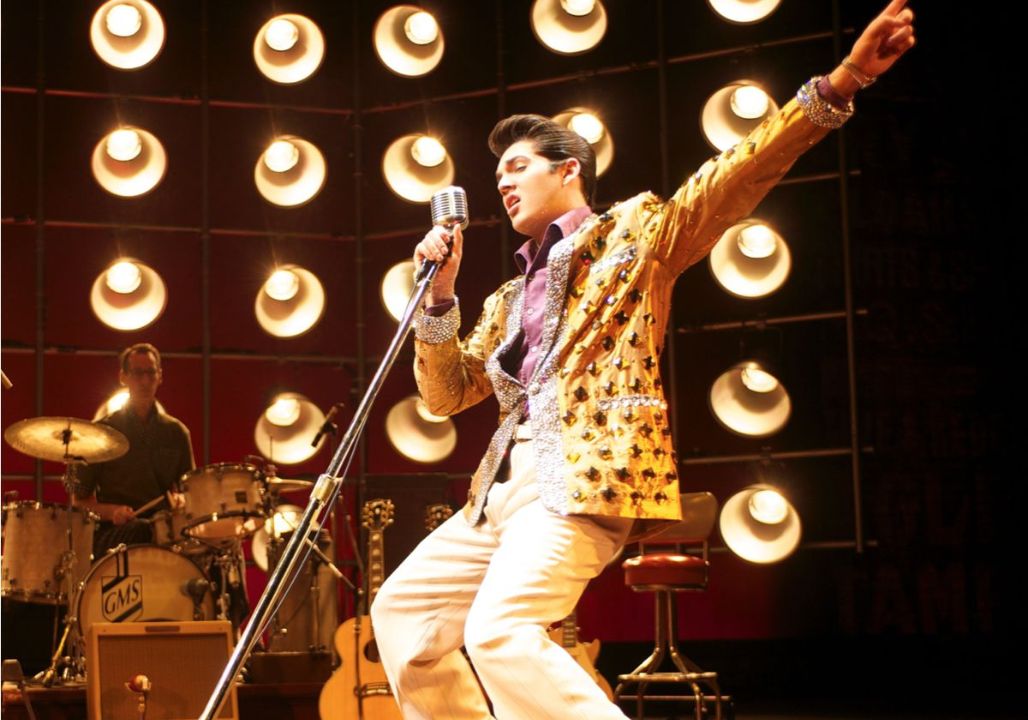 “Behind the Rhinestones: The Night Elvis Presley Admitted to His Closest Friend That He Was ‘Tired of Being Elvis’ — A Rare Glimpse Into the Loneliness, Pressure, and Quiet Desperation of the World’s Most Famous Man, and the Heartbreaking Truth Hidden Behind the Legend’s Smile”