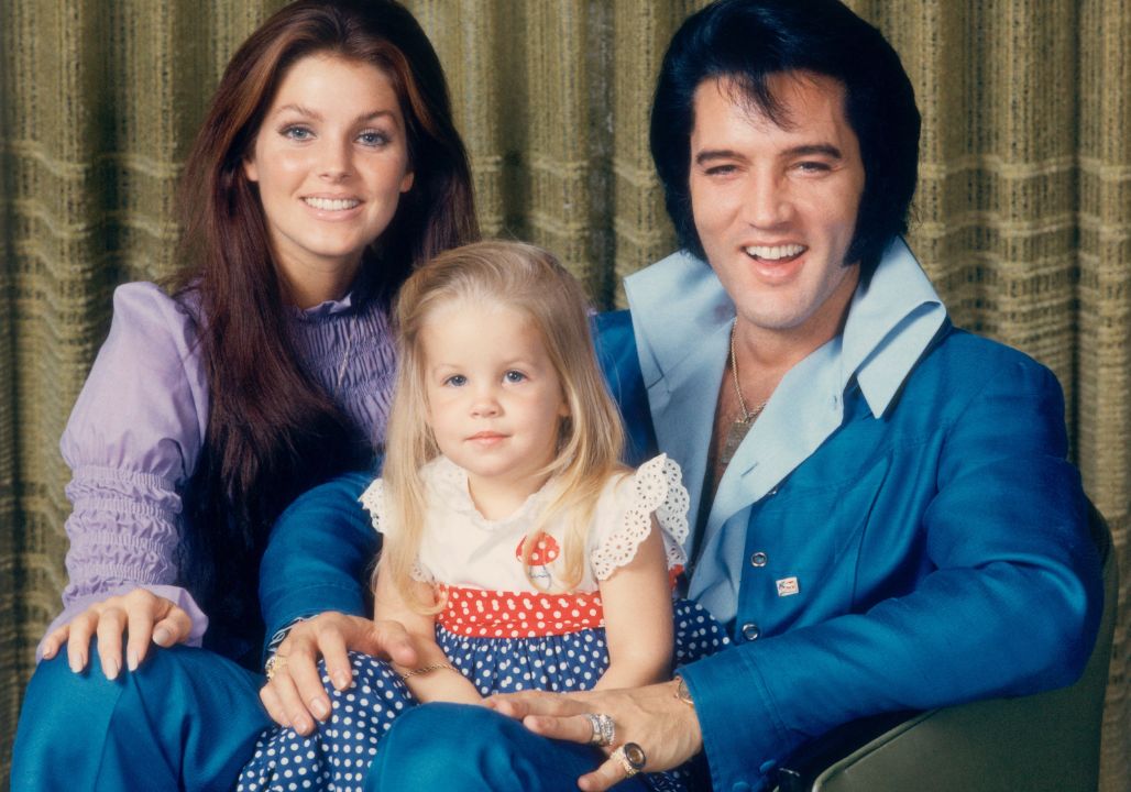 Elvis Opens Up: The Rare Moment He Spoke About Priscilla, Lisa Marie, and the Truth Behind Their Divorce