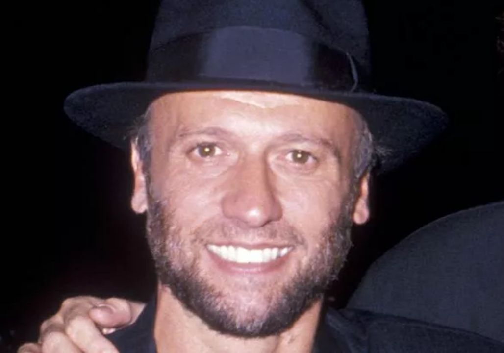 Why Maurice Gibb Should Have Lived — And The Tragic Mistake That Took Him Why Maurice Gibb Should Have Lived — And The Tragic Mistake That Took Him