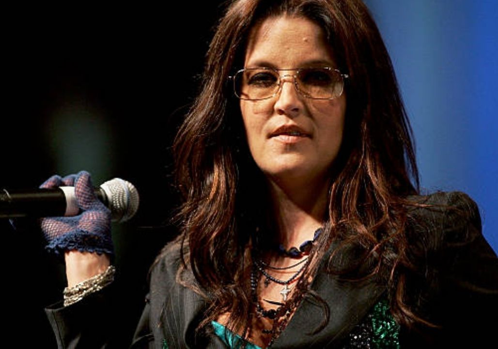 Tragic Details About Lisa Marie Presley’s Twin Daughters Harper & Finley Tragic Details About Lisa Marie Presley’s Twin Daughters Harper & Finley