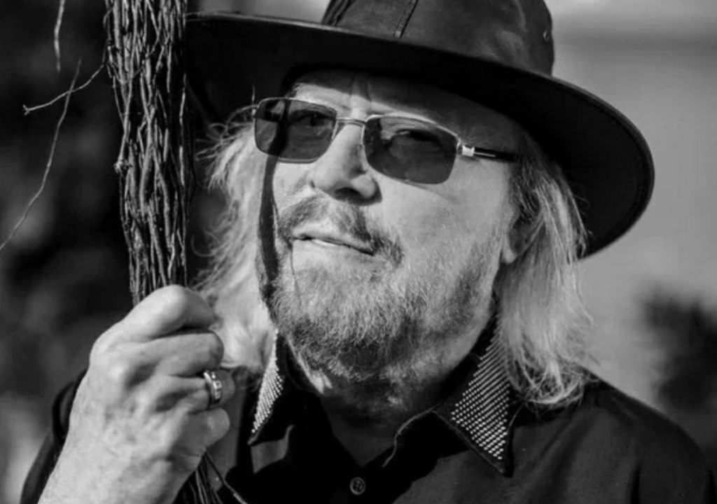 He’s Nearly 80, but the Loneliness Hits Hard: Barry Gibb’s Bittersweet Life Beyond the Spotlight
