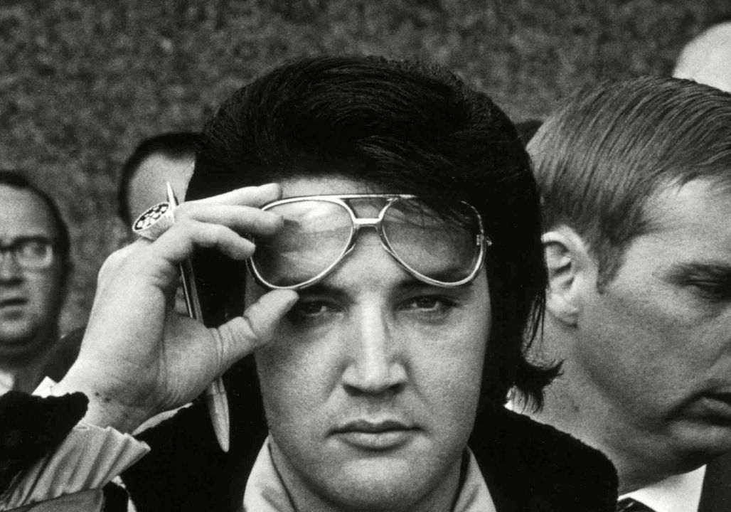 At 90 Elvis Presley’s Final Confession Reveals Truths Fans Always Suspected, new revelations about Elvis Presley shed light on aspects of his life long suspected by fans and historians alike.
