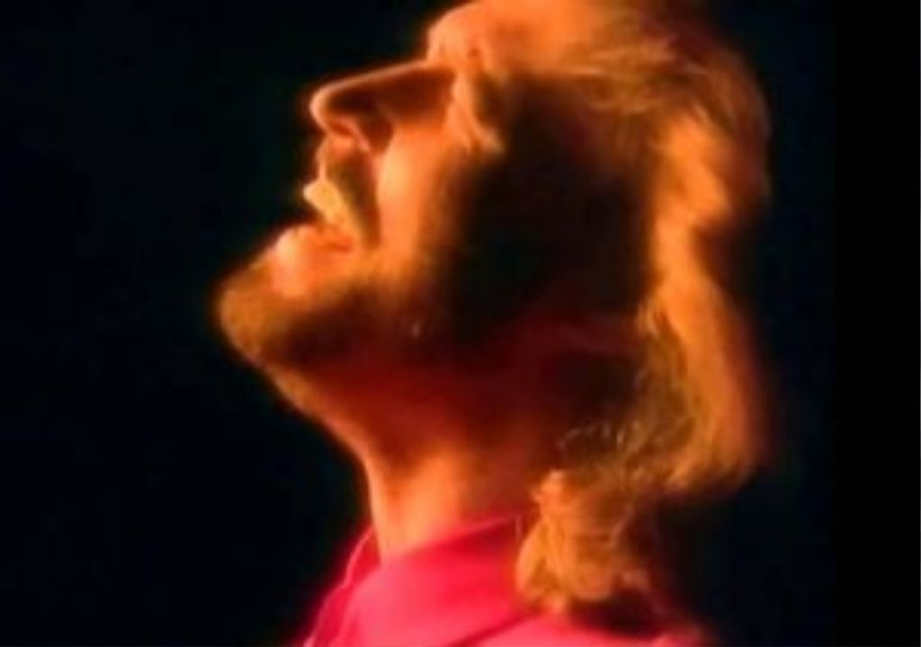 Barry Gibb – Saying Goodbye: The Last Bee Gee’s Final Bow to a Lifetime of Love and Loss