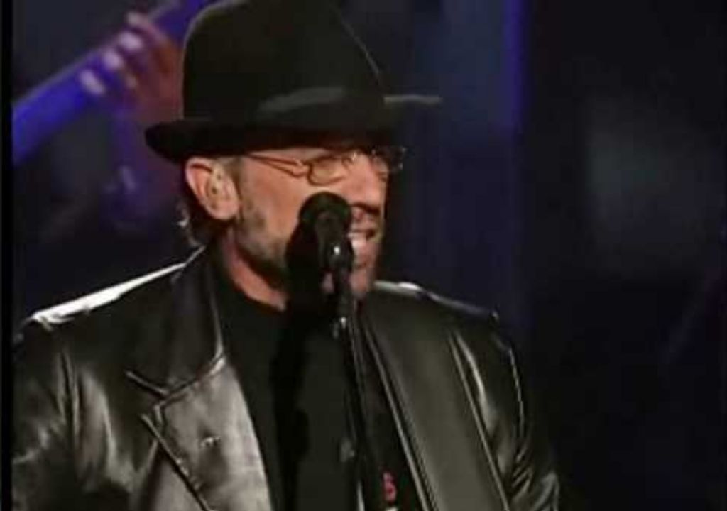 Man In The Middle – Bee Gees