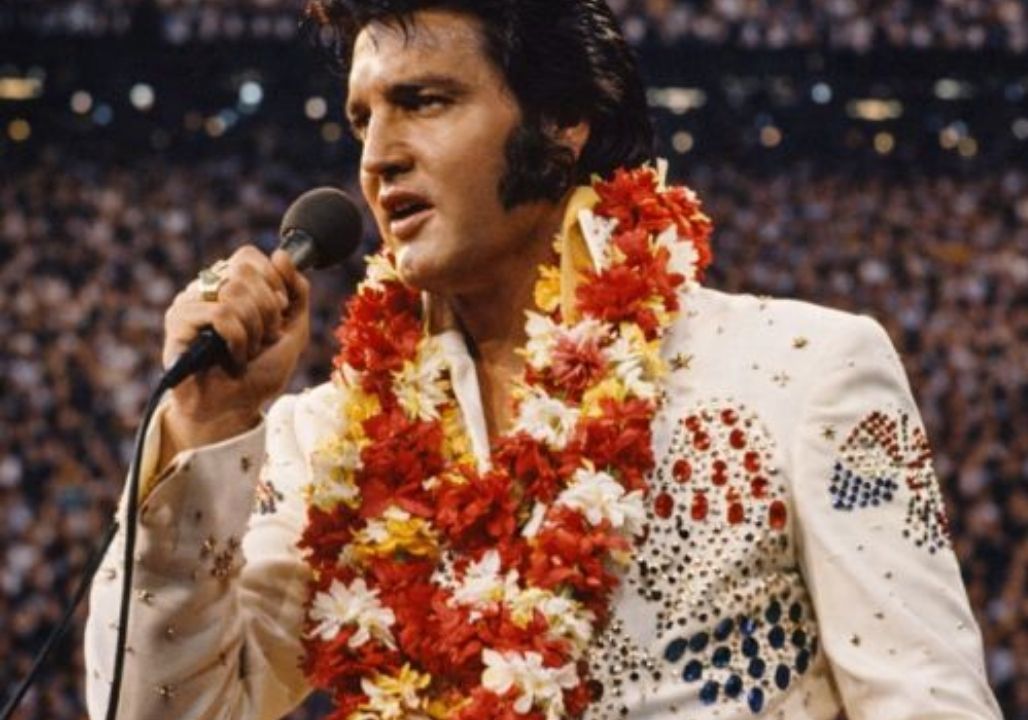Why a Rumored .8M Elvis Statue Reveal Has Fans Holding Their Applause