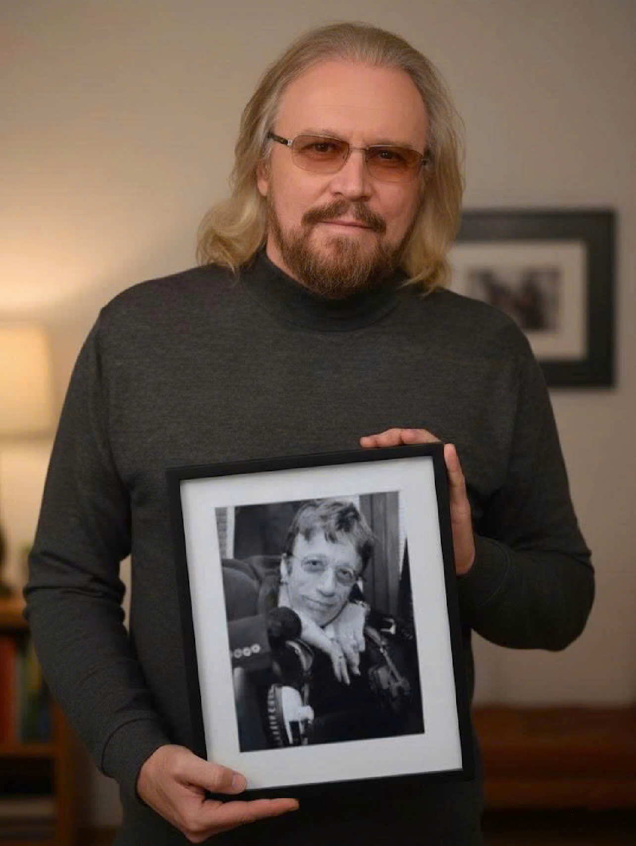 SHOCKING REVEAL: Barry Gibb Opens Up About the One Thing He Never Told Robin.
