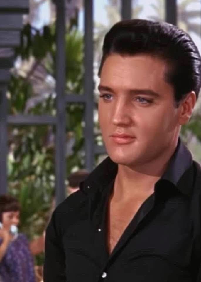 Elvis Hid a Whisper Inside His Most Famous Love Song — 63 Years Later, His Granddaughter Finally Found It
