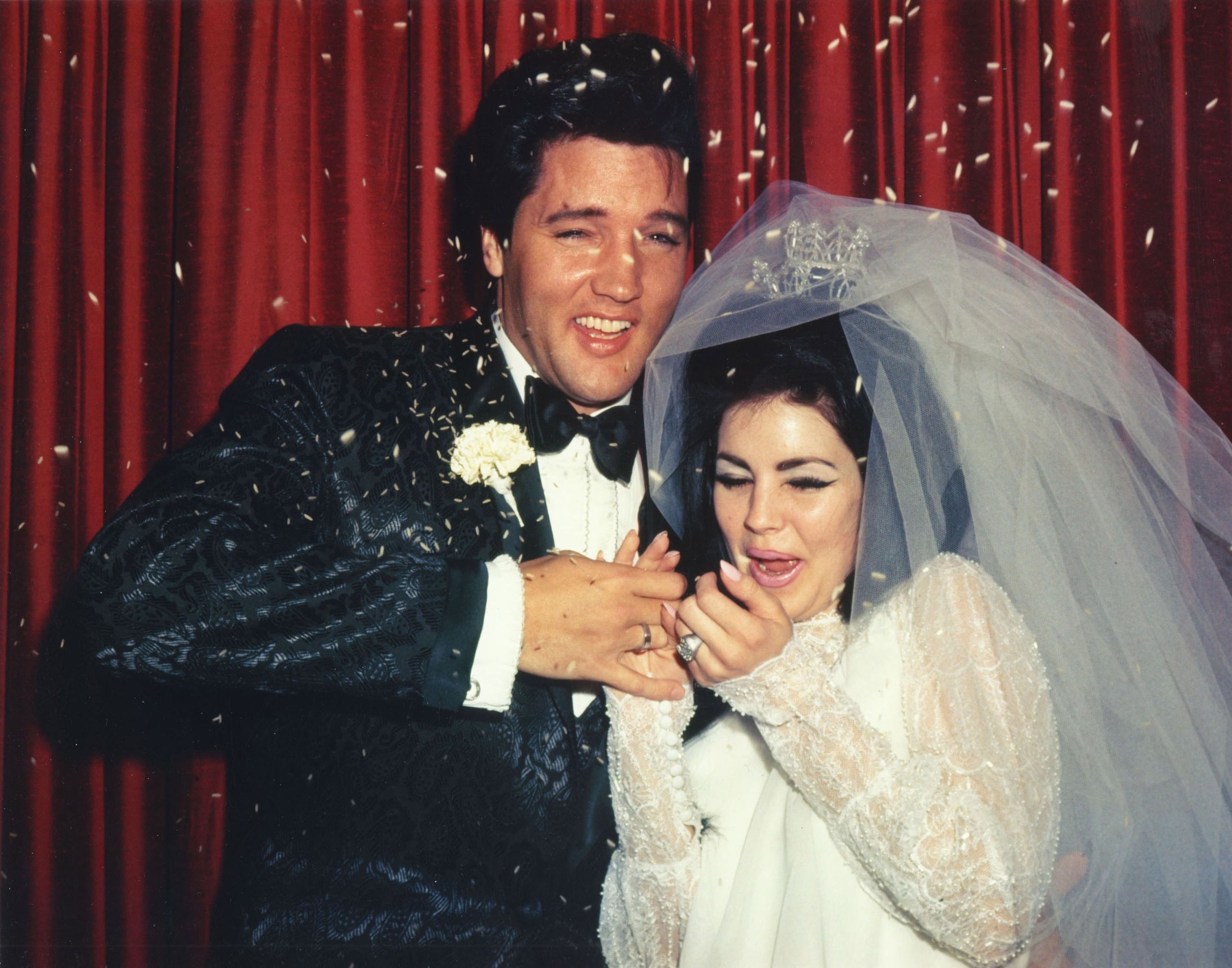 Priscilla Presley Says Elvis “Respected the Fact I Was Only 14” When They  Met | Vanity Fair