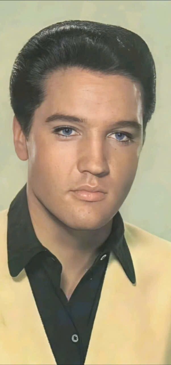 COVER UP: Dispatch Logs Show Two Ambulances Left Graceland The Night Of Elvis Presley DEATH?!