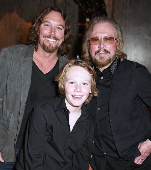 VERY SAD NEWS: 25 Minutes Ago in Miami, Florida, USA — Barry Gibb’s Son, Ashley Gibb, Has Just Announced Urgent News to His Followers That Barry Gibb Is Currently…