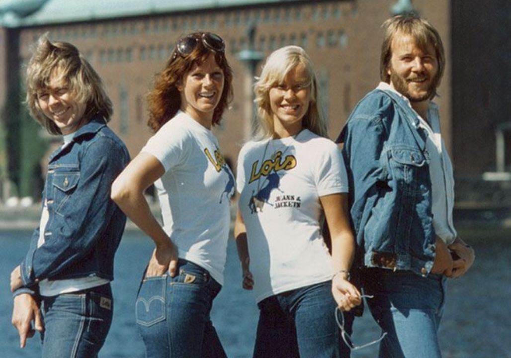 A Farewell in Song: Just 15 minutes ago in Stockholm, Agnetha Fältskog stunned the world. At 74, with tears in her eyes, she stepped to the mic — not for an ABBA anthem, but for “I Have a Dream.” Her voice carried years of secrets and memories, and by the final chorus, many knew… this wasn’t just a performance. It was a farewell written in song.