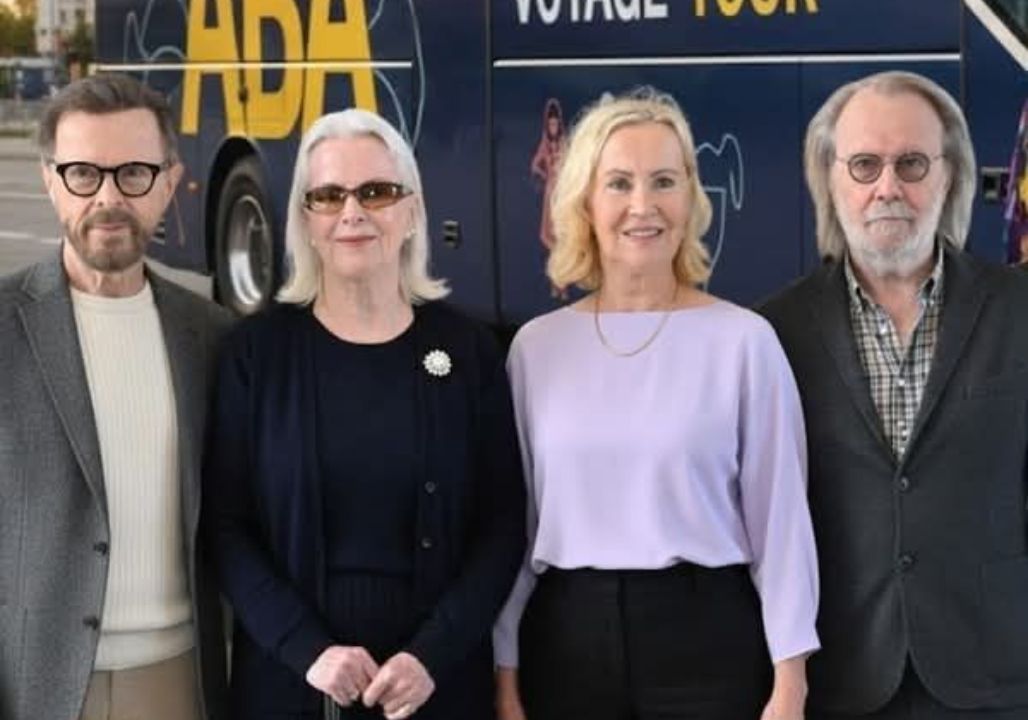 ““I’m not done yet!” — ABBA just announced a surprise new tour, and fans around the world are losing their minds. After decades of legendary status, many thought the iconic group would quietly rest in their legacy. But no — they’re coming back with what insiders are calling “the heart and soul journey of Scandinavian pop and timeless harmony.” Brand-new music. A never-before-seen stage design. And a powerful tribute to their early days in Stockholm — reportedly bringing the members themselves to tears during rehearsals.”