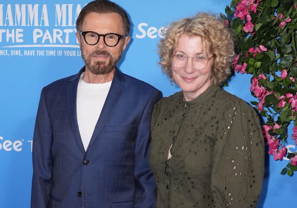 SAD NEWS: 35 Hours Ago in Stockholm, Sweden — ABBA’s Björn Ulvaeus could not hold back his tears. In an emotional and heartbreaking moment, he revealed that Agnetha Fältskog had finally returned home from the hospital. But while fans around the world breathed a sigh of relief, his words carried a weight that left the room silent.
