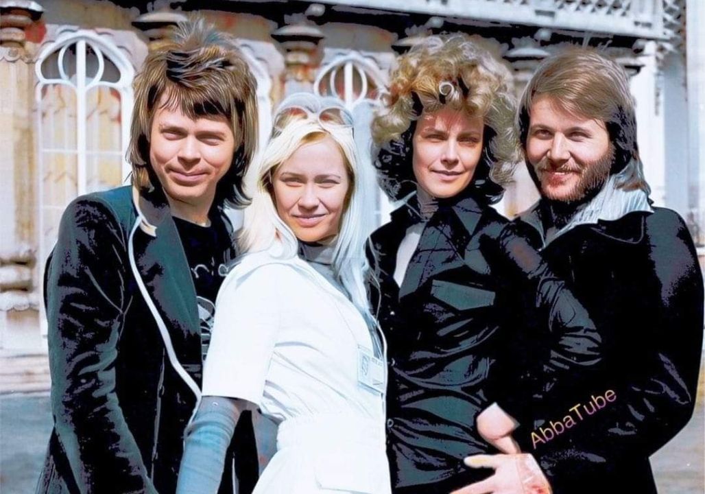 “BREAKING: Netflix has revealed a major new 20-episode series tracing the extraordinary life of Agnetha Fältskog. The streamer has officially announced the ambitious project, promising to bring the ABBA icon’s remarkable journey to the screen—from worldwide superstardom to the deeply personal chapters she lived away from the spotlight. The series is set to offer an intimate, compelling portrait of the woman behind one of pop music’s most legendary voices. Fans can look forward to never-before-shared stories, emotional turning points, and a heartfelt celebration of the music that shaped generations.”