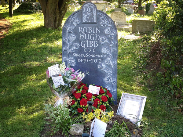 Robin’s headstone in place | News | Robin Gibb