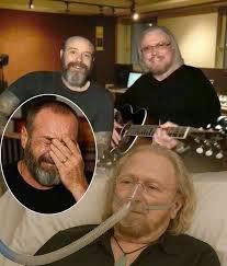 URGENT UPDATE: 2 Hours Ago in Miami, Florida, USA — Steve Gibb Announced an Emergency Update About the Health of His 78-Year-Old Father, Barry Gibb. He Revealed That His Condition Is Currently…